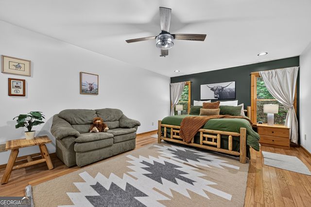50 Kings Court, Ellijay, GA 30540
