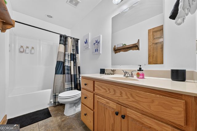 50 Kings Court, Ellijay, GA 30540
