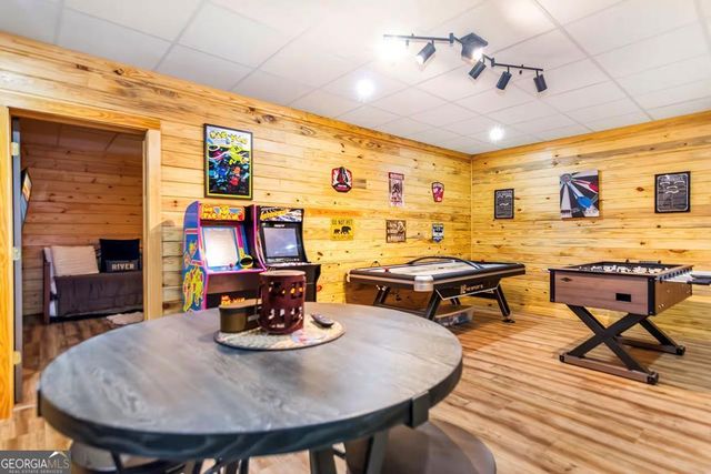 50 Kings Court, Ellijay, GA 30540