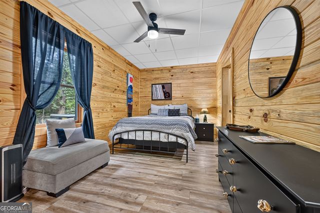 50 Kings Court, Ellijay, GA 30540