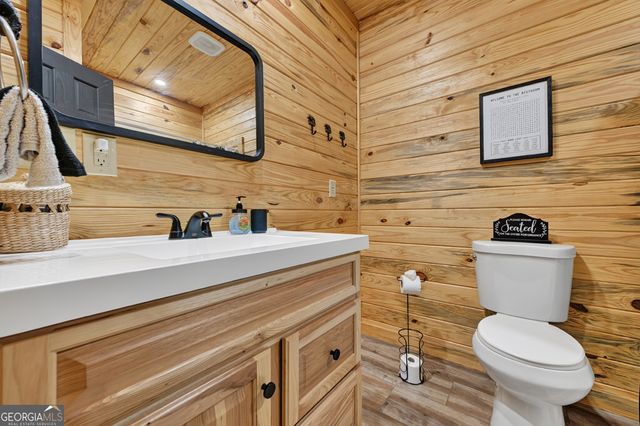 50 Kings Court, Ellijay, GA 30540