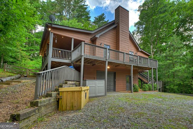 50 Kings Court, Ellijay, GA 30540