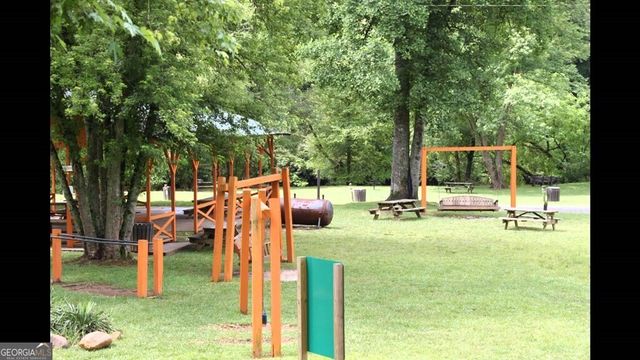 50 Kings Court, Ellijay, GA 30540