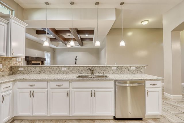12177 CHAPEL HILL Road, Horizon City, TX 79928