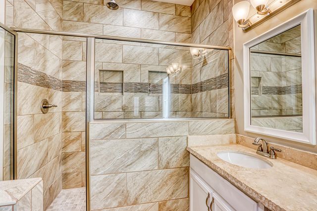 12177 CHAPEL HILL Road, Horizon City, TX 79928
