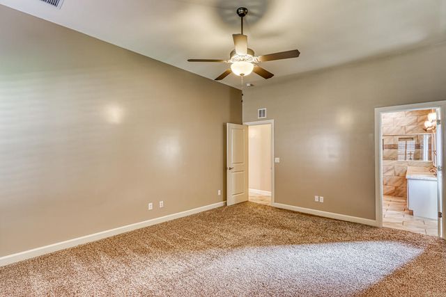 12177 CHAPEL HILL Road, Horizon City, TX 79928