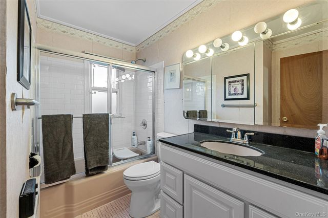 3409 5th Street, Oceanside, NY 11572