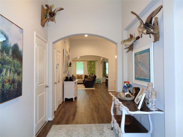 1734 Yaupon Trail Court, Alvin, TX 77511
