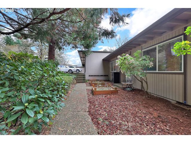 1223 KAREN Way, Salem, OR 97304