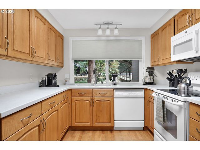 1223 KAREN Way, Salem, OR 97304