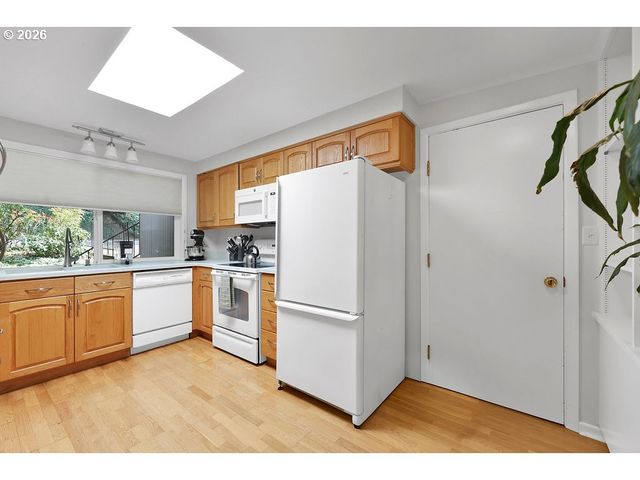 1223 KAREN Way, Salem, OR 97304