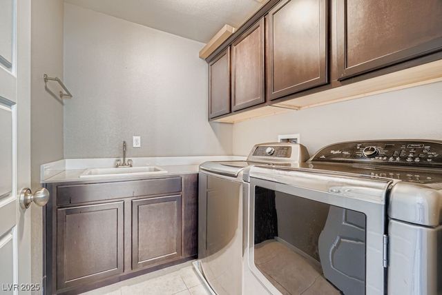 5880 Windy Sky Pass, Las Vegas, NV 89135