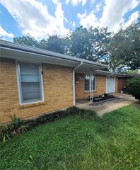 6414 Onyx Drive N, North Richland Hills, TX 76180