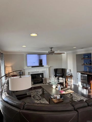 346 Rimhurst Court, Oceanside, CA 92058