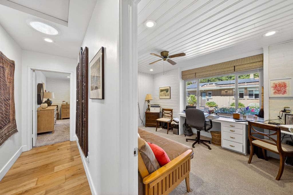 Image 30 of property listing at 4872 N Arcade Avenue, Fresno, CA 93704