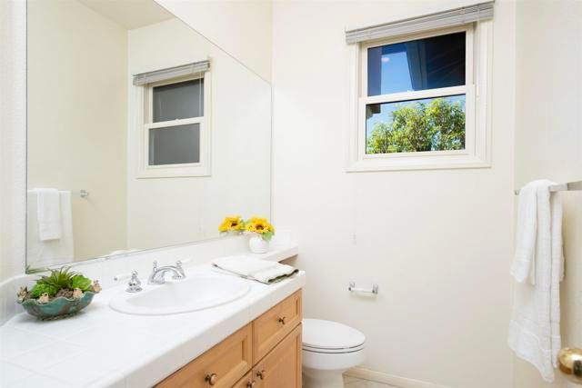 3262 Camino Marzagan, Escondido, CA 92029