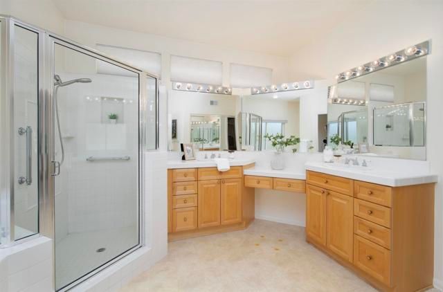 3262 Camino Marzagan, Escondido, CA 92029