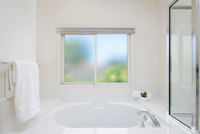 3262 Camino Marzagan, Escondido, CA 92029