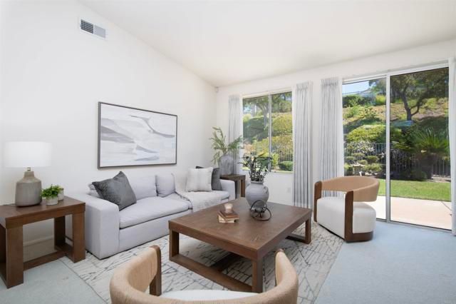 3262 Camino Marzagan, Escondido, CA 92029