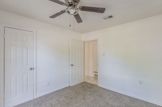 10024 Mill Valley Lane, Dallas, TX 75217