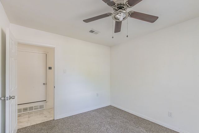 10024 Mill Valley Lane, Dallas, TX 75217