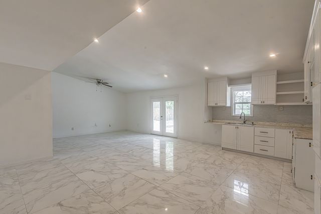 10024 Mill Valley Lane, Dallas, TX 75217