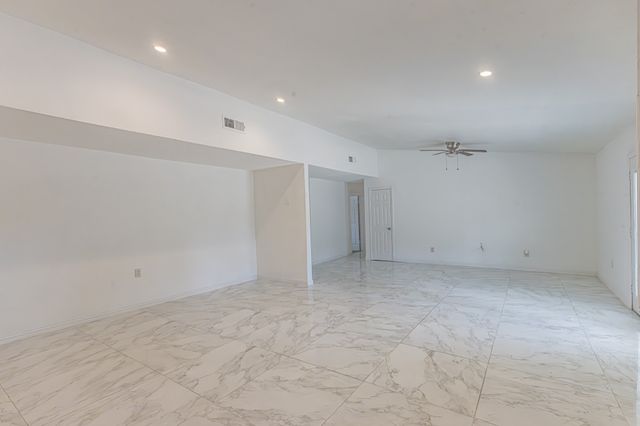 10024 Mill Valley Lane, Dallas, TX 75217