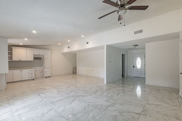 10024 Mill Valley Lane, Dallas, TX 75217