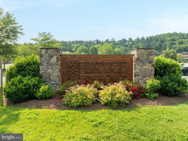 139 MAPLE AVE, Mount Jackson, VA 22842