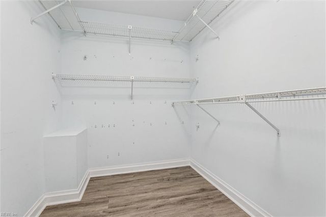 812 Coverdale LN, Virginia Beach, VA 23452