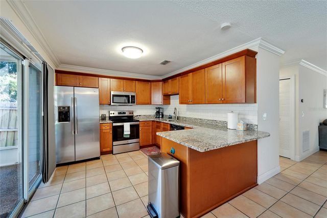 7610 LEON AVENUE, Temple Terrace, FL 33637