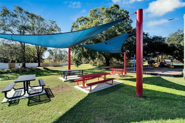 7610 LEON AVENUE, Temple Terrace, FL 33637