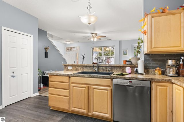 3239 Wexford Drive, Traverse City, MI 49685