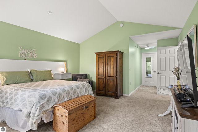 3239 Wexford Drive, Traverse City, MI 49685