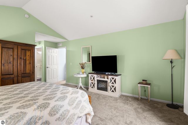 3239 Wexford Drive, Traverse City, MI 49685