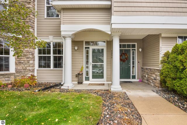 3239 Wexford Drive, Traverse City, MI 49685