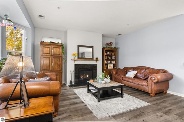 3239 Wexford Drive, Traverse City, MI 49685