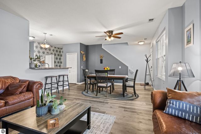 3239 Wexford Drive, Traverse City, MI 49685