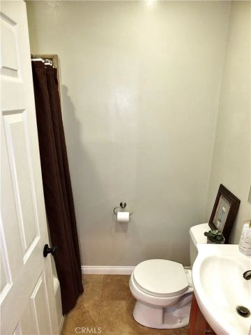 3903 N Studebaker, Long Beach, CA 90808