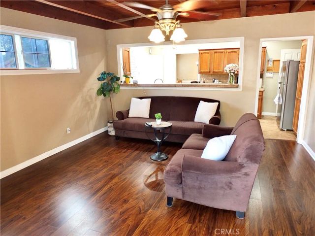 3903 N Studebaker, Long Beach, CA 90808