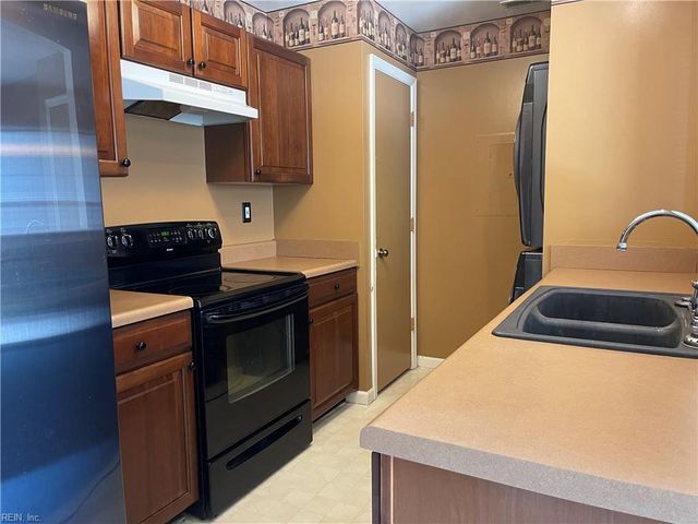 4933 Shallowford CIR, Virginia Beach, VA 23462