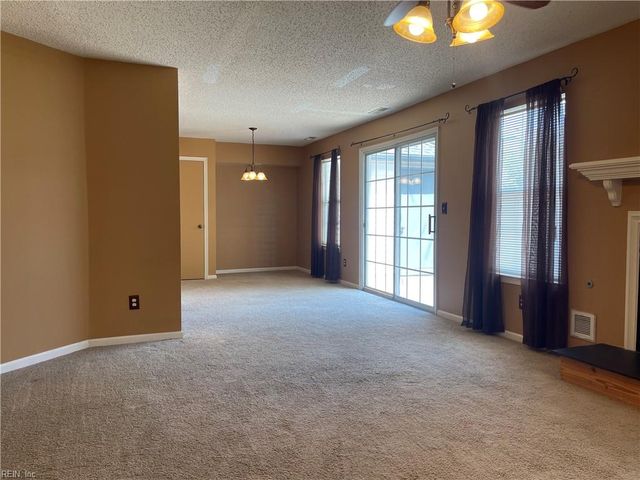 4933 Shallowford CIR, Virginia Beach, VA 23462