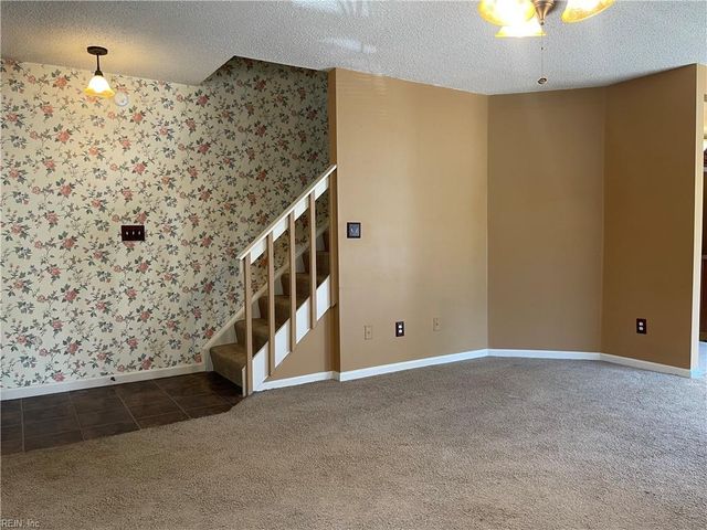 4933 Shallowford CIR, Virginia Beach, VA 23462