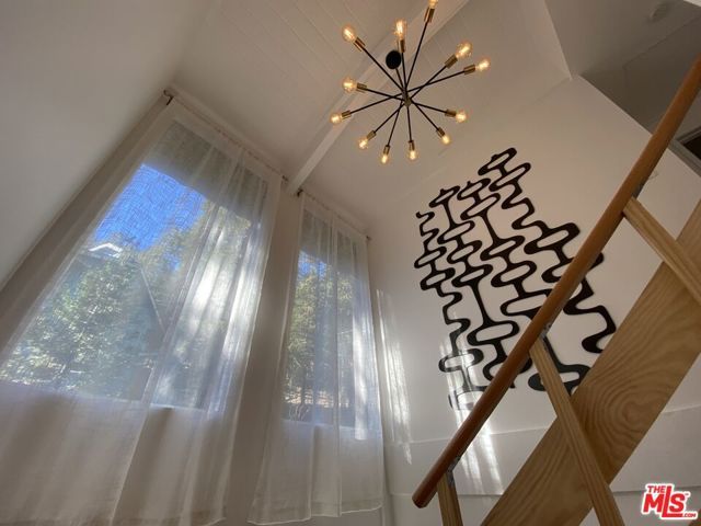 24310 Altdorf Drive, Crestline, CA 92325