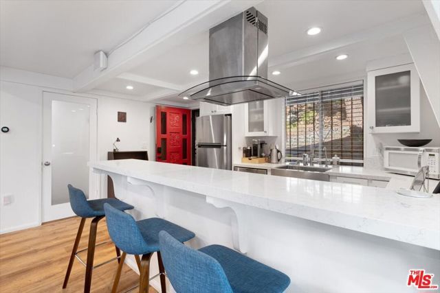 24310 Altdorf Drive, Crestline, CA 92325