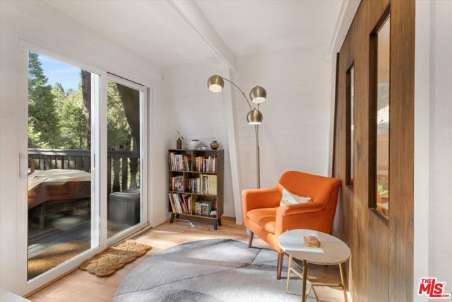 24310 Altdorf Drive, Crestline, CA 92325