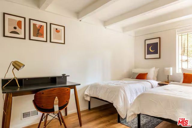 24310 Altdorf Drive, Crestline, CA 92325