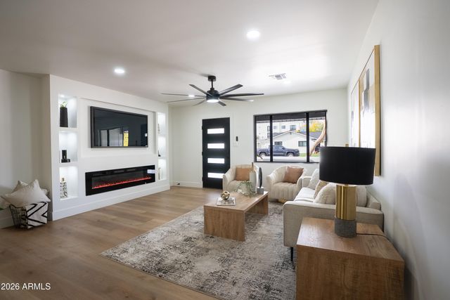 2623 E PIERSON Street, Phoenix, AZ 85016