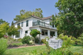 451 N Main Street, Ashland, OR 97520
