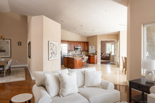 15275 Eastvale Rd, Poway, CA 92064